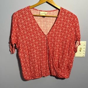 🦋Universal Thread blouse🦋